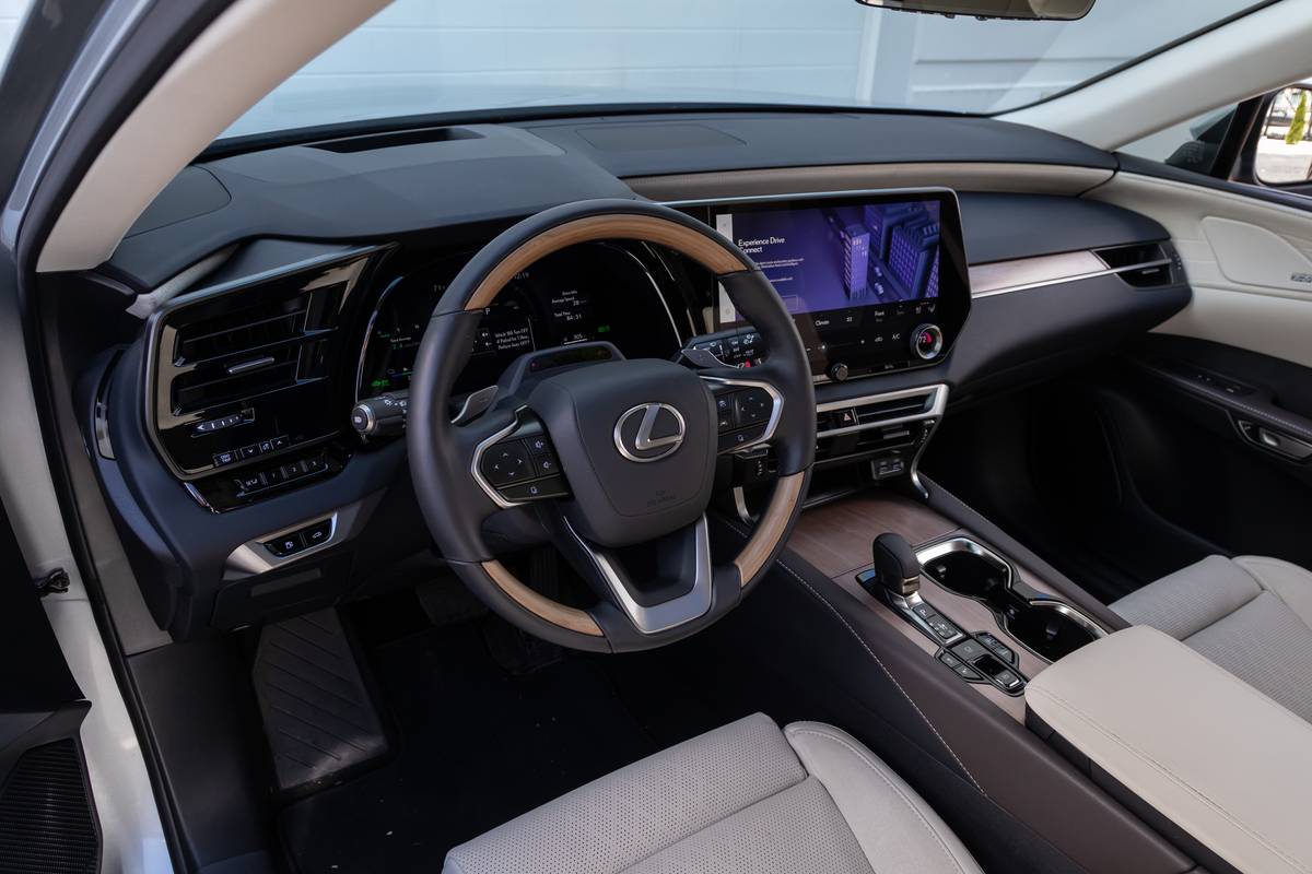 2026 Lexus RX 500h