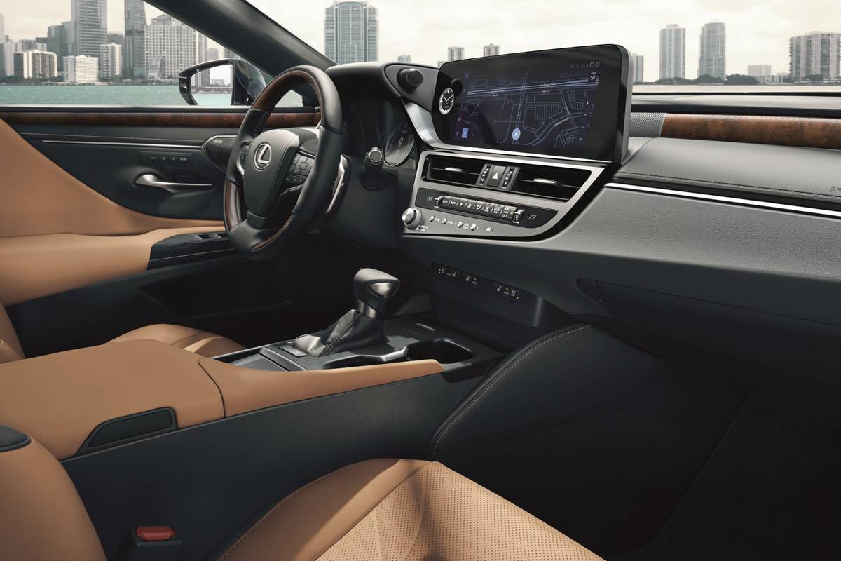 2025 Lexus ES 350 Specs, Prices, MPG, Reviews & Photos