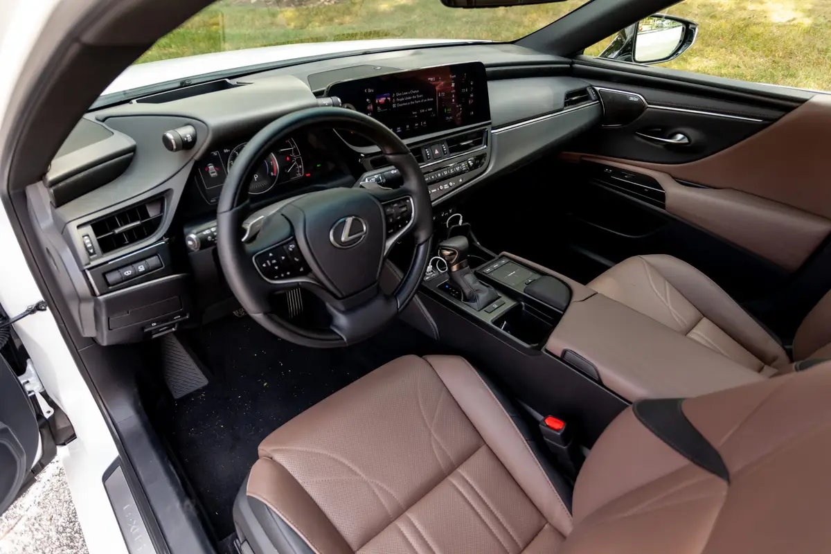 2022 Lexus ES 350 Review Now More Reasons to Buy