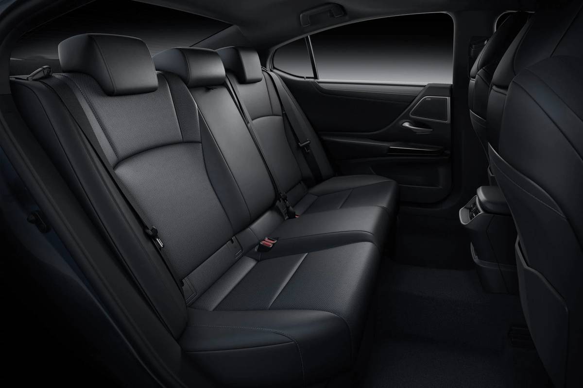 lexus es 350 f sport 2022 oem 04 backseat  interior jpg