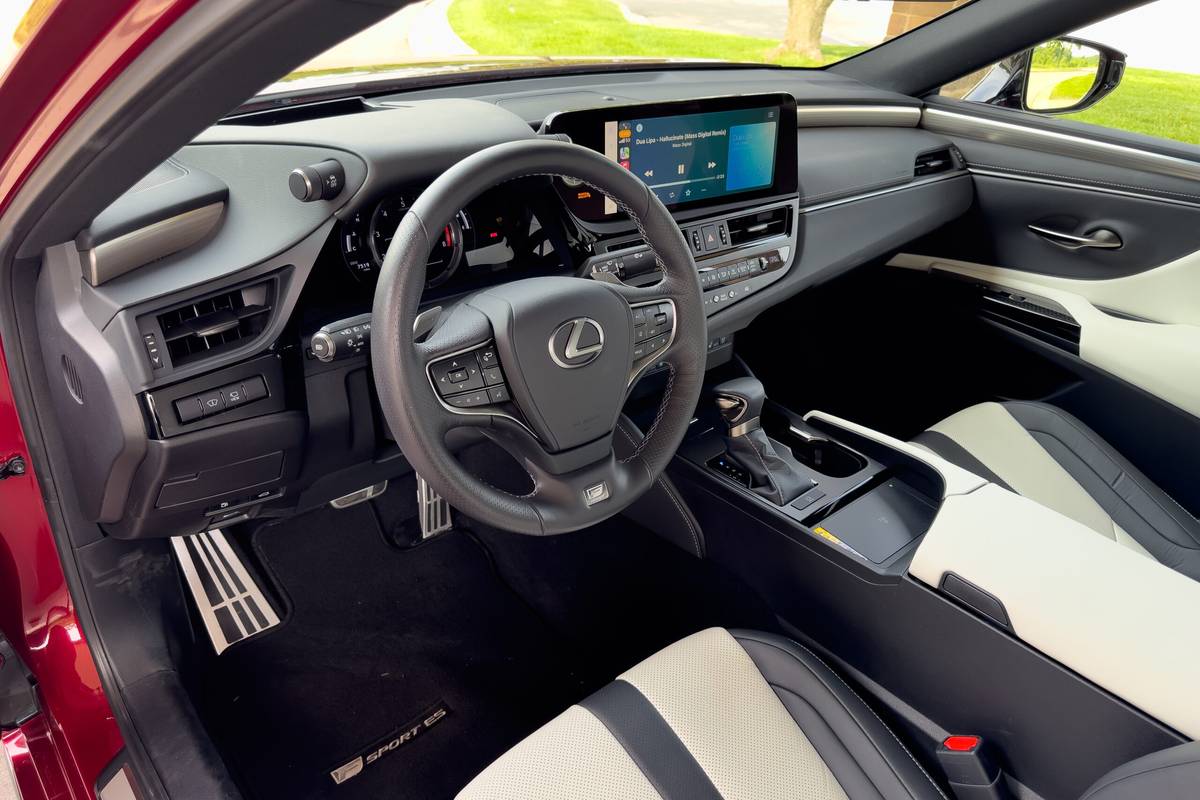 lexus es 350 f sport black 2025 15 interior front row scaled jpg