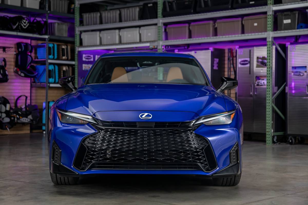 lexus is 350 f sport 2026 03 exterior front jpg