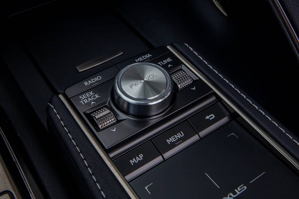 lexus lc 500 convertible 2021 31 center console  controls  front row  interior jpg