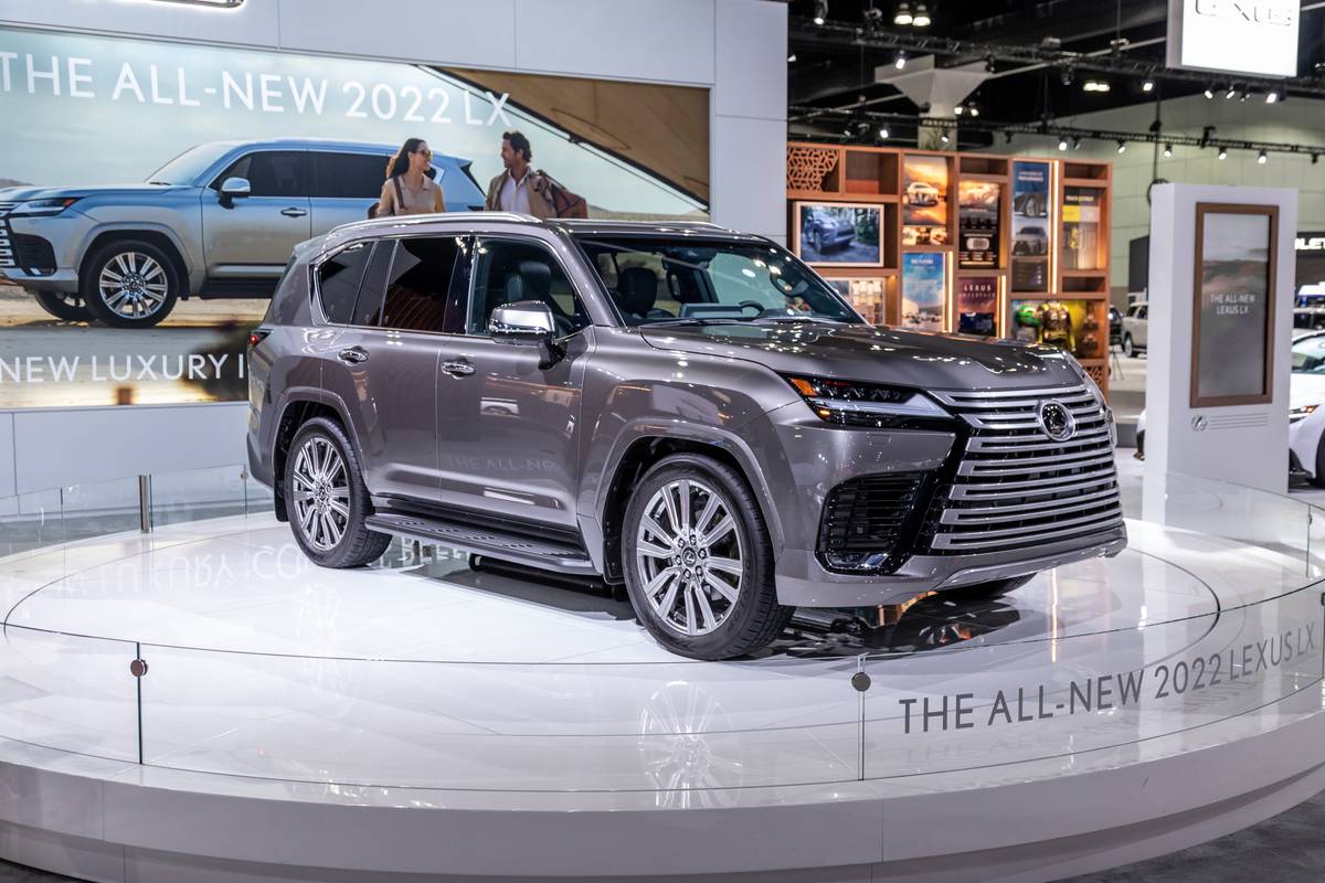 Introducing the 2022 Lexus LX 600