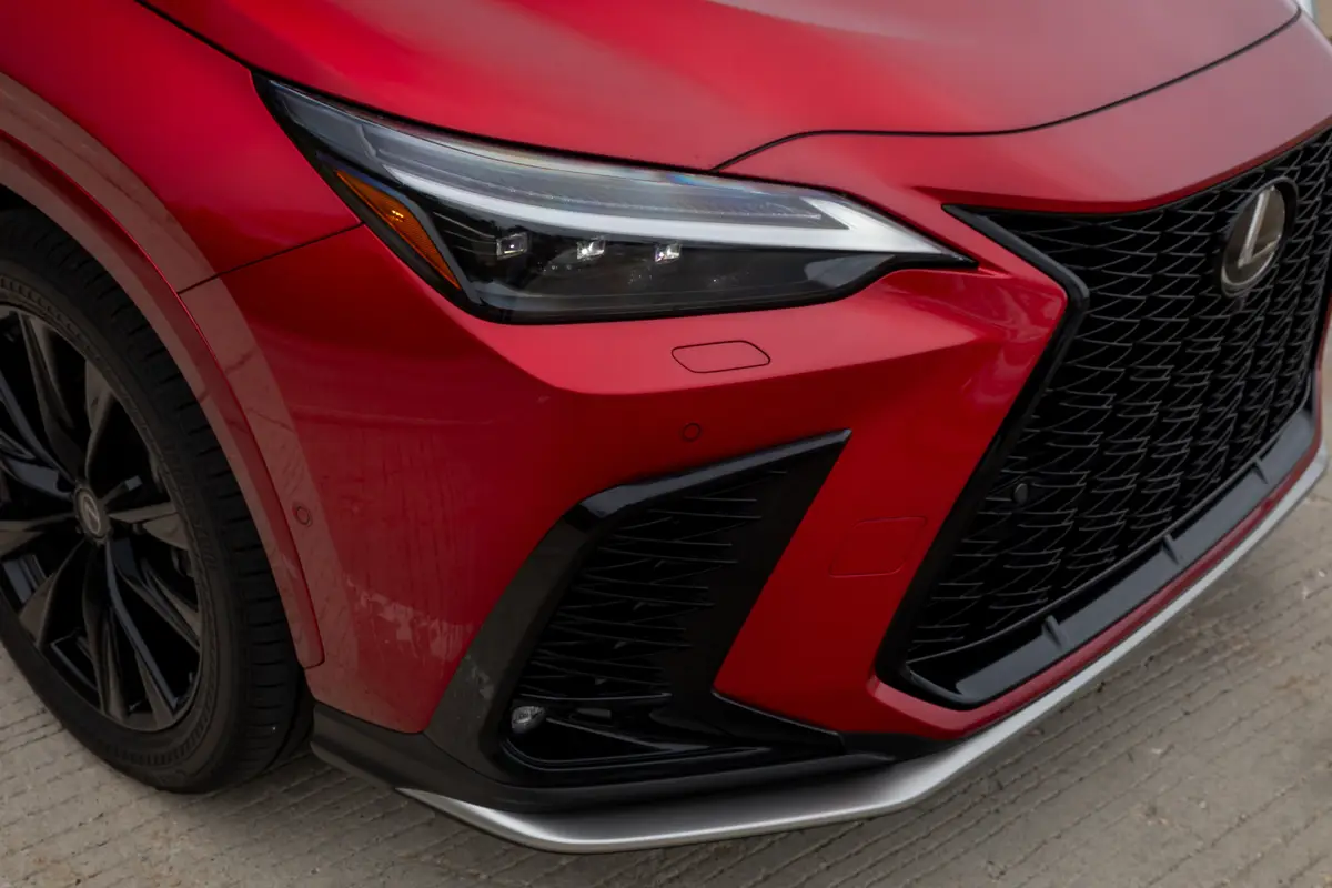 lexus nx 350h f sport 2026 05 exterior headlight jpg