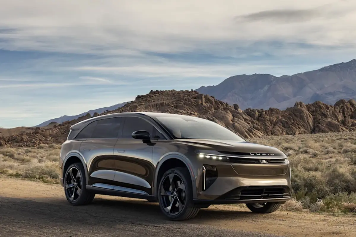 lucid gravity 2027 exterior oem 01 jpg