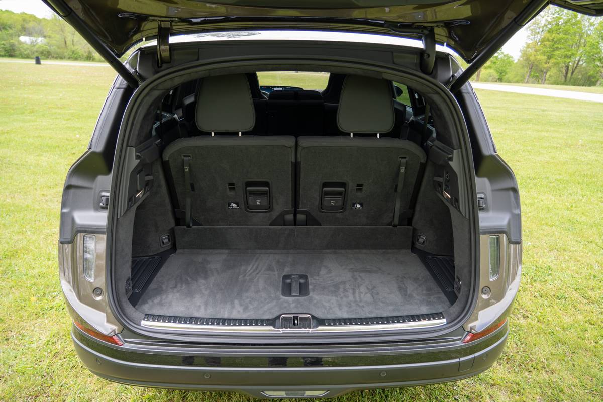lucid gravity grand touring 2026 27 interior cargo scaled jpg