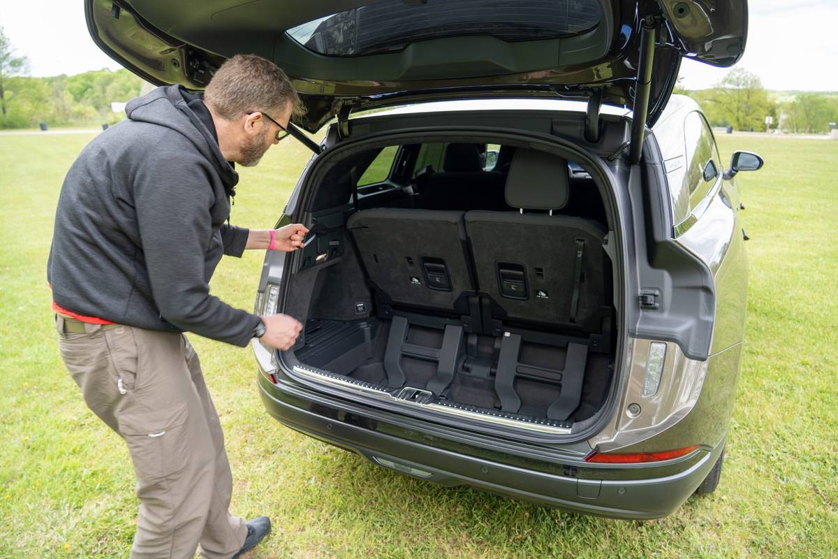 lucid gravity grand touring 2026 30 interior cargo scaled jpg