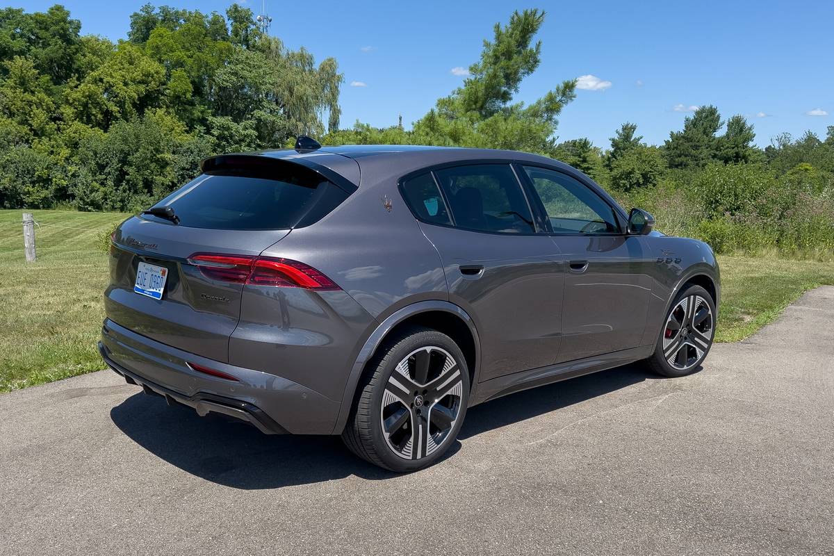 2025 Maserati Grecale Folgore