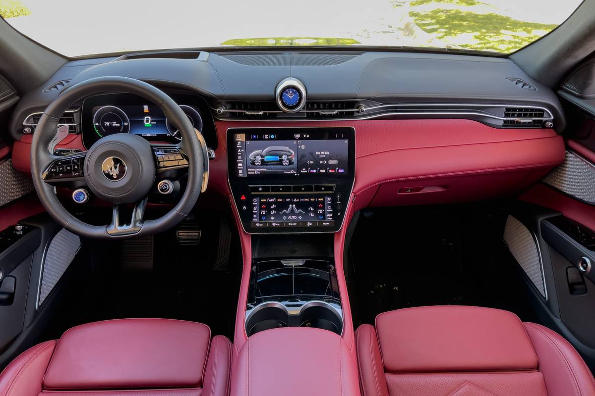 2025 Maserati Grecale Folgore