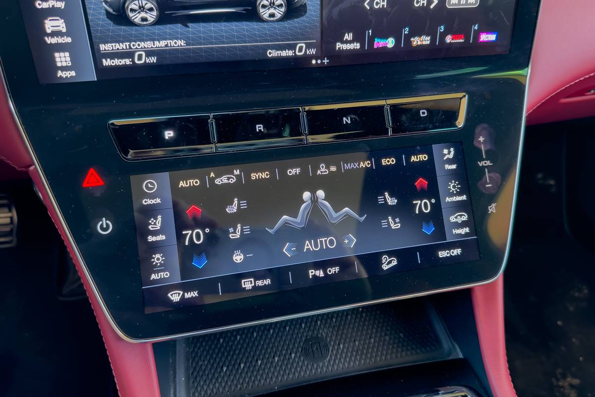 2025 Maserati Grecale Folgore