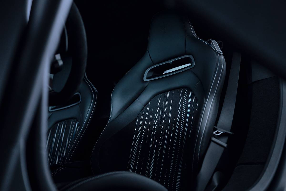 maserati mcpura 2026 interior oem 08 jpg