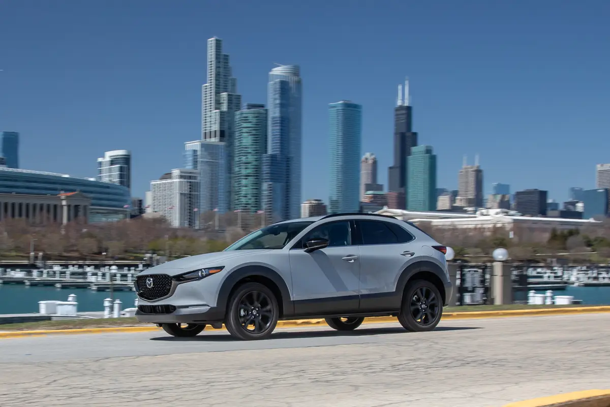 mazda cx 30 2025 01 exterior dynamic front angle jpg