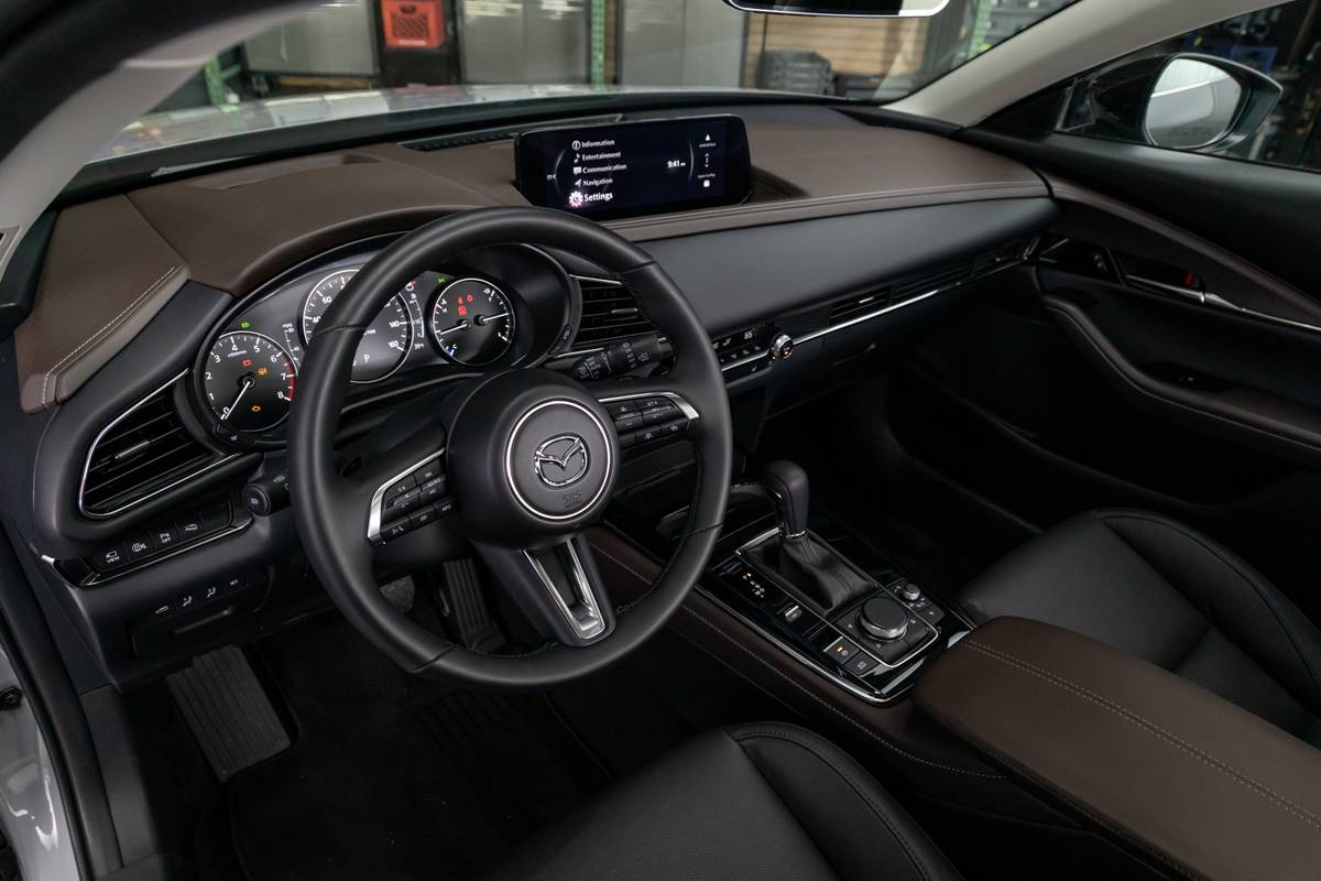 mazda cx 30 2025 12 interior front row jpg