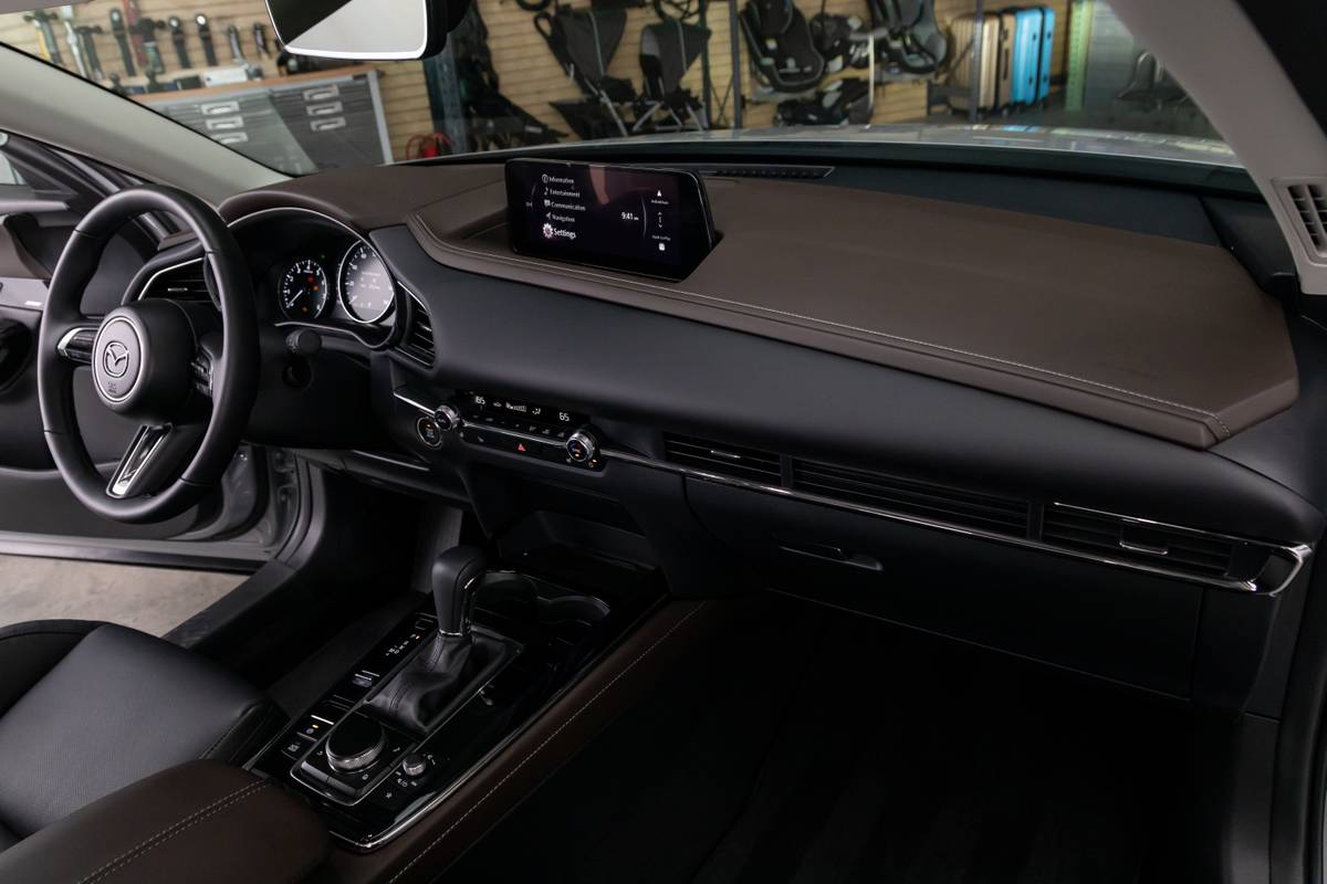 mazda cx 30 2025 13 interior front row jpg
