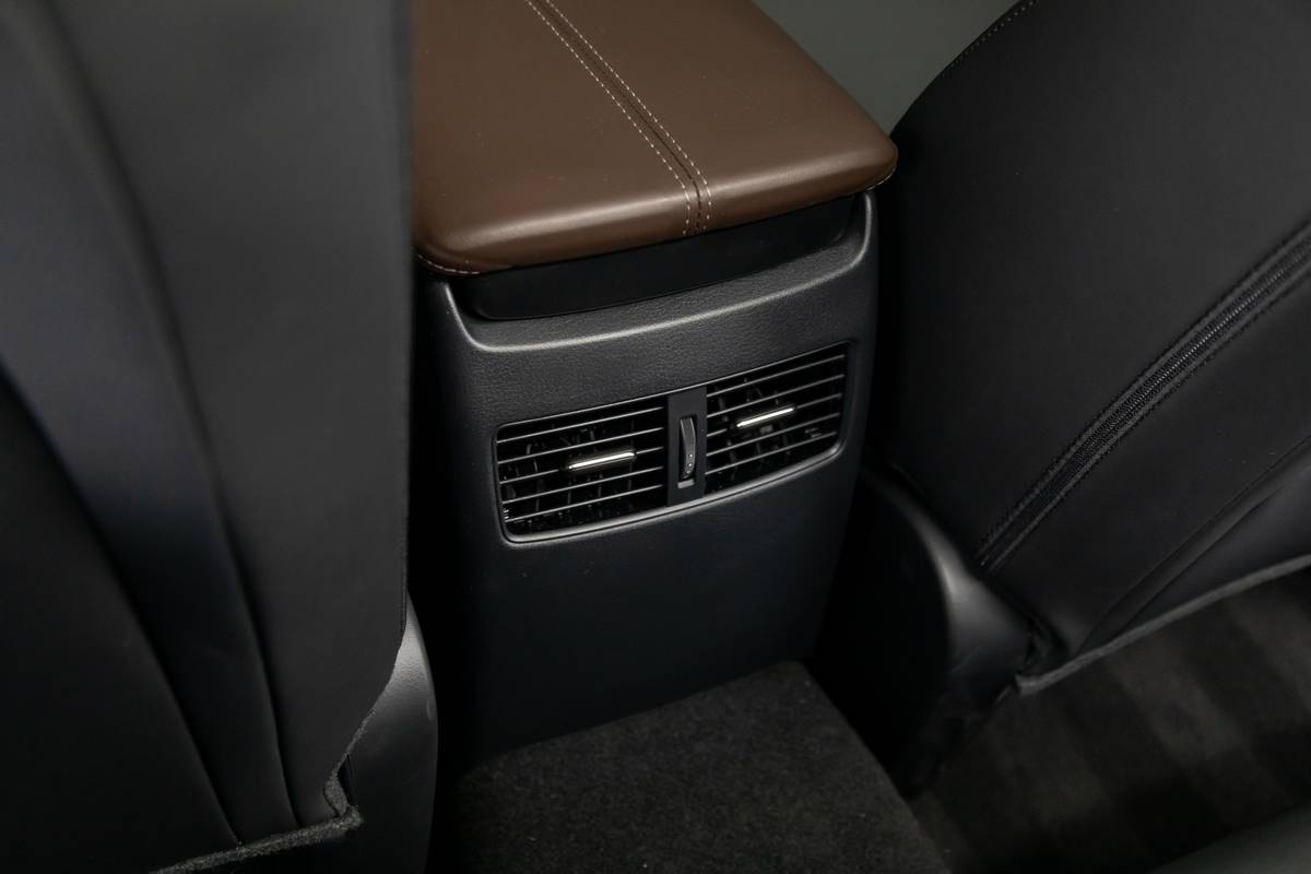 mazda cx 30 2025 37 interior backseat vent jpg