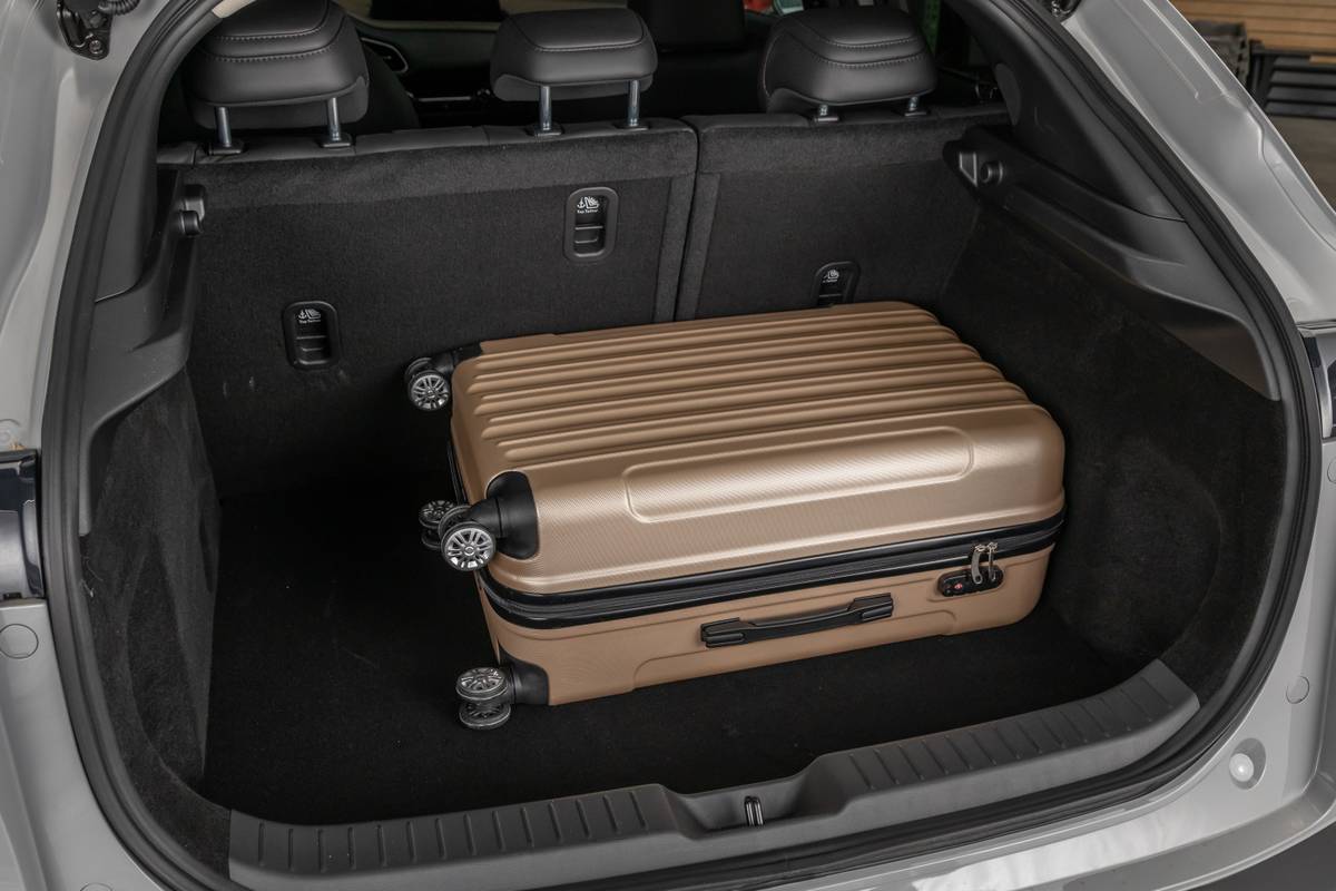 mazda cx 30 2025 41 interior cargo jpg