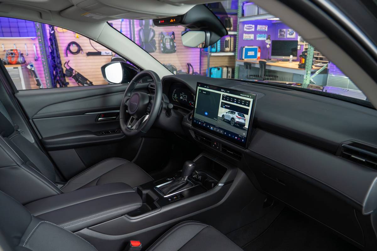 The Glass Paradox: Mazda’s CX-5 and the High-Voltage Risk — Reviews