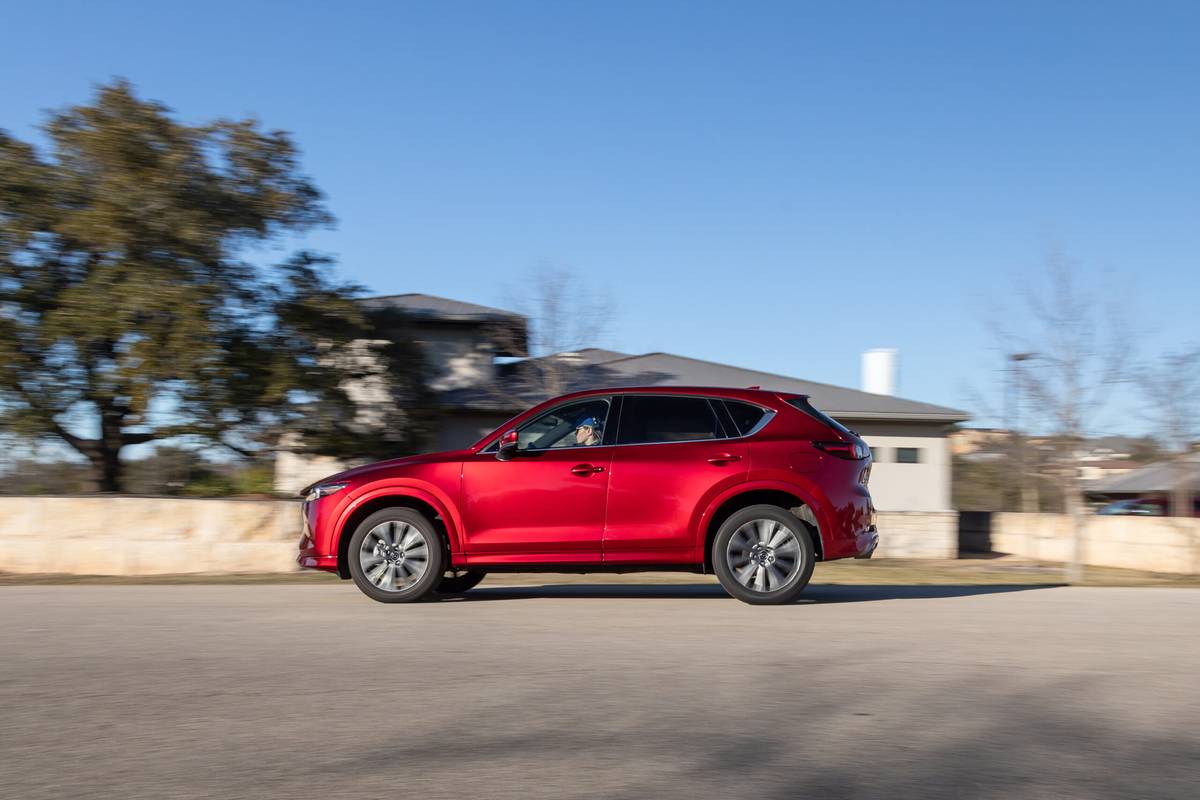 mazda cx 5 turbo signature awd 2025 01 exterior dynamic profile scaled jpg