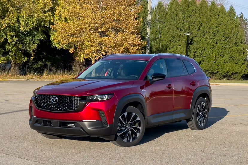 mazda-cx-50-hybrid-2025-01-exterior-front-angle