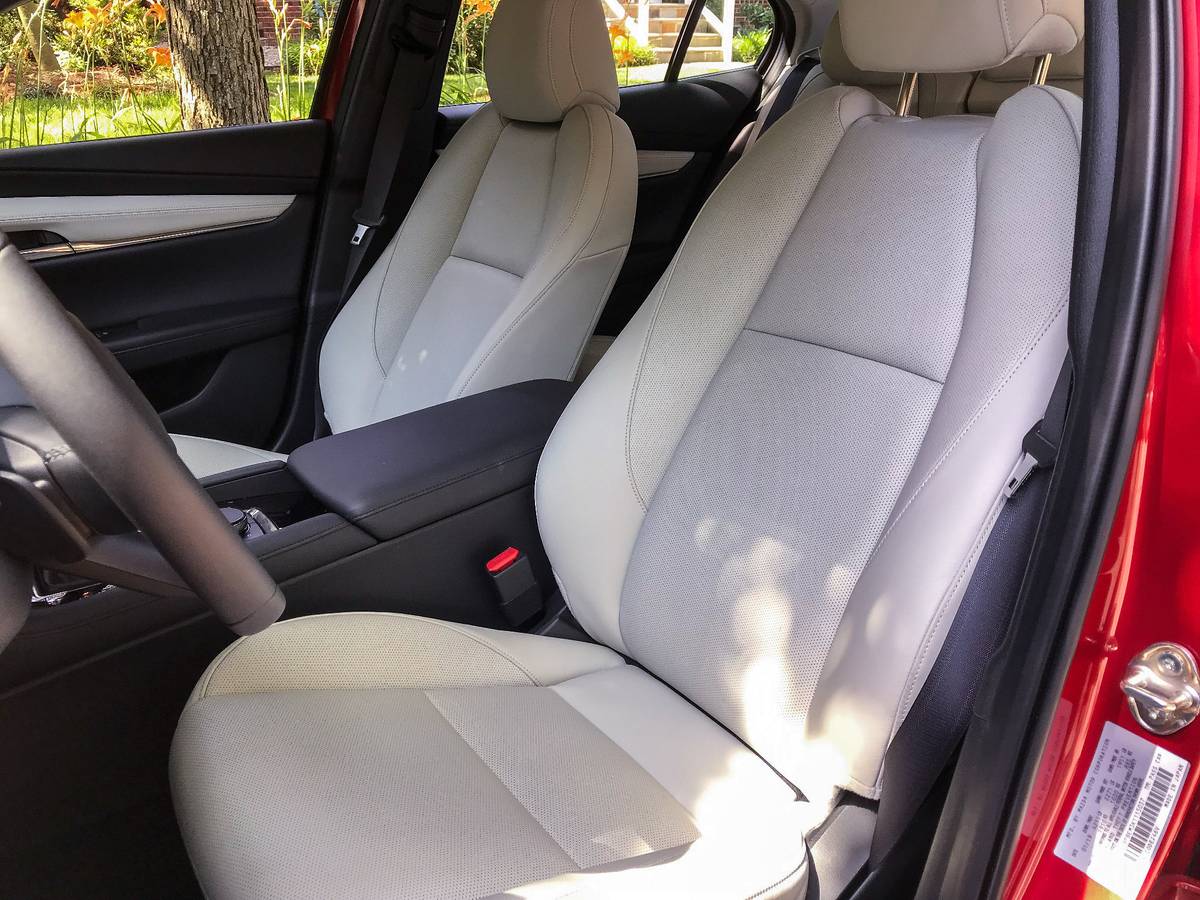 Mazda 3 2025 2019 seats