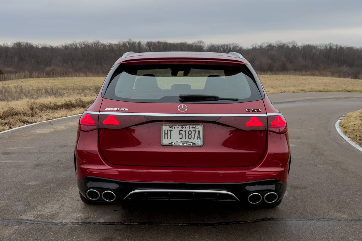 mercedes amg e63 wagon 2026 14 exterior rear scaled jpg