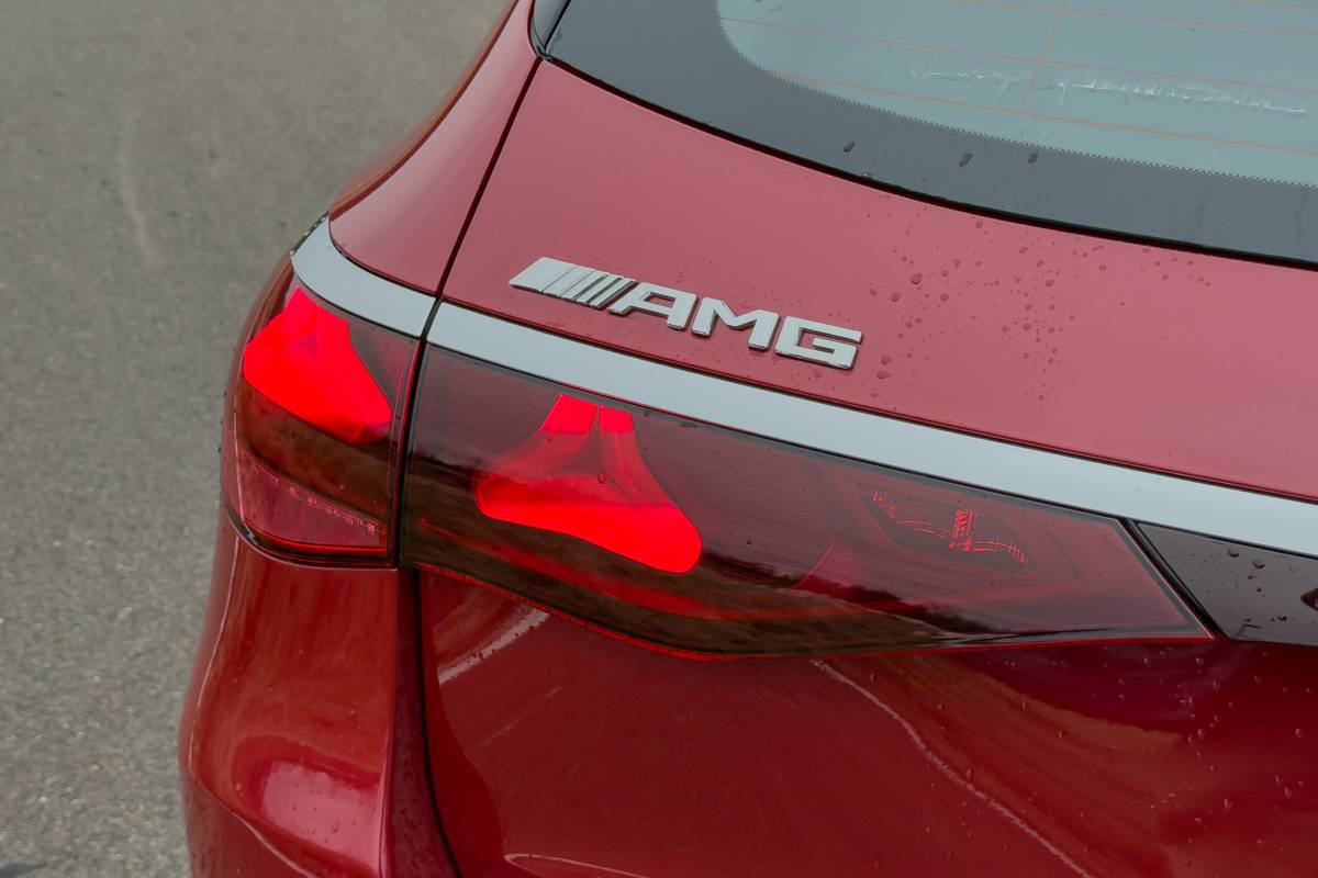 mercedes amg e63 wagon 2026 15 exterior taillight scaled jpg