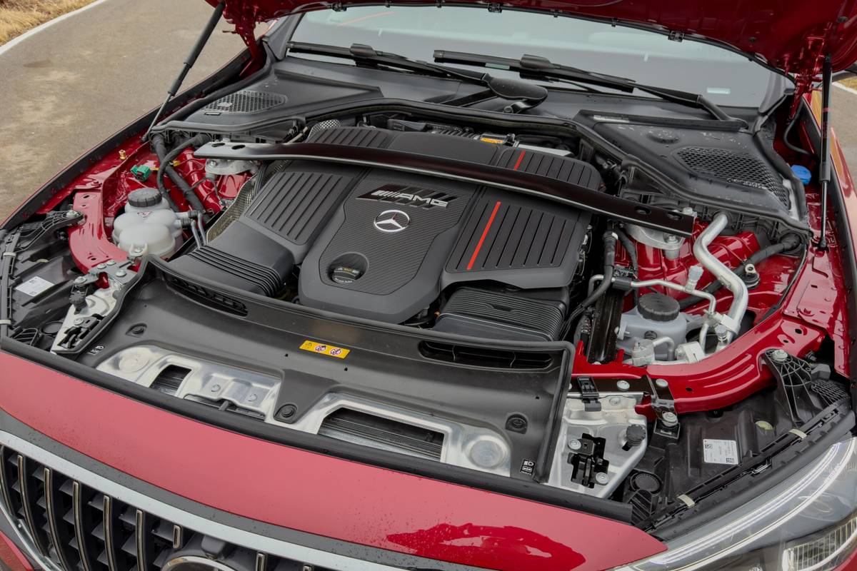 mercedes amg e63 wagon 2026 18 interior engine scaled jpg