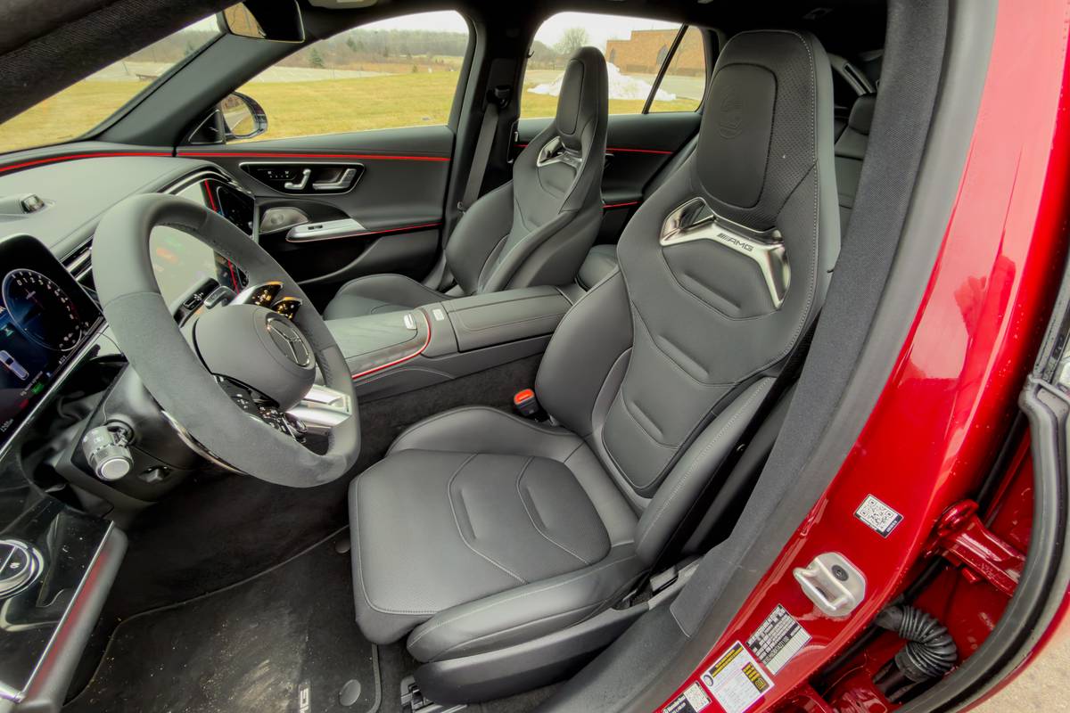 mercedes amg e63 wagon 2026 21 interior front row seat jpg
