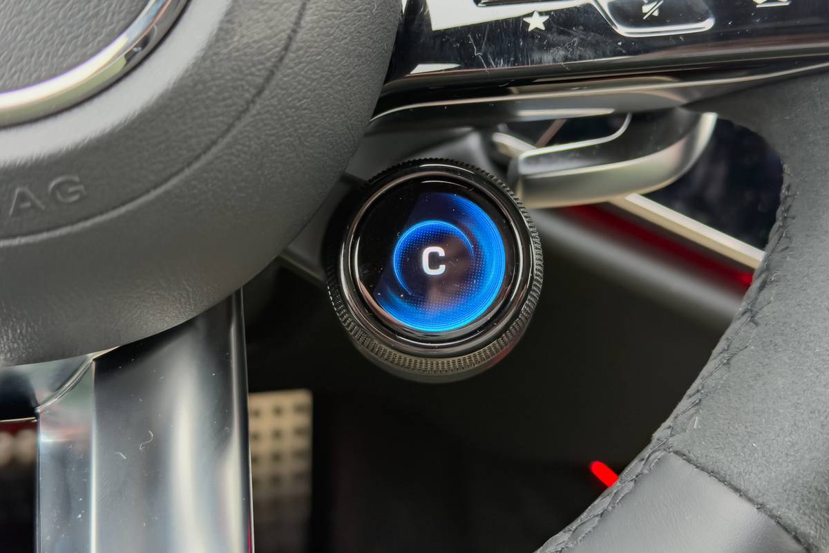 mercedes amg e63 wagon 2026 31 interior steering wheel controls scaled jpg