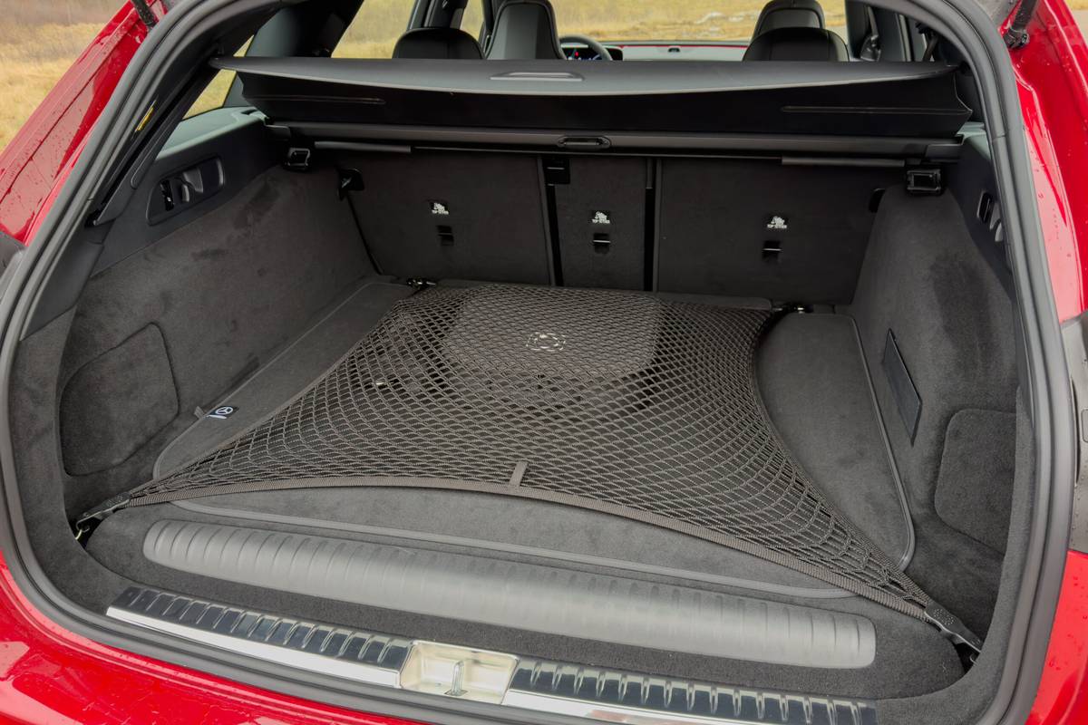 mercedes amg e63 wagon 2026 45 interior cargo scaled jpg