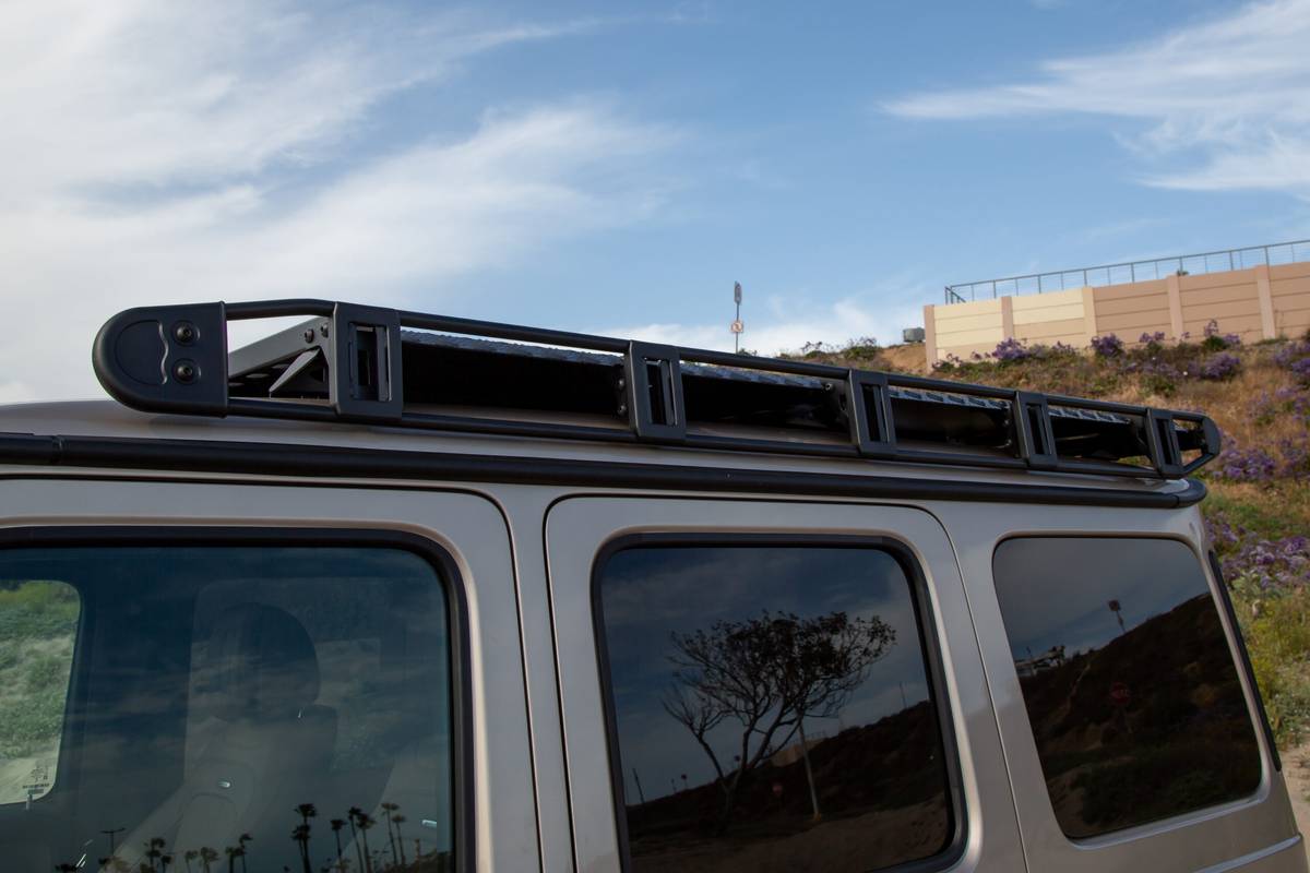 mercedes amg g63 2025 08 exterior roof rack scaled jpg