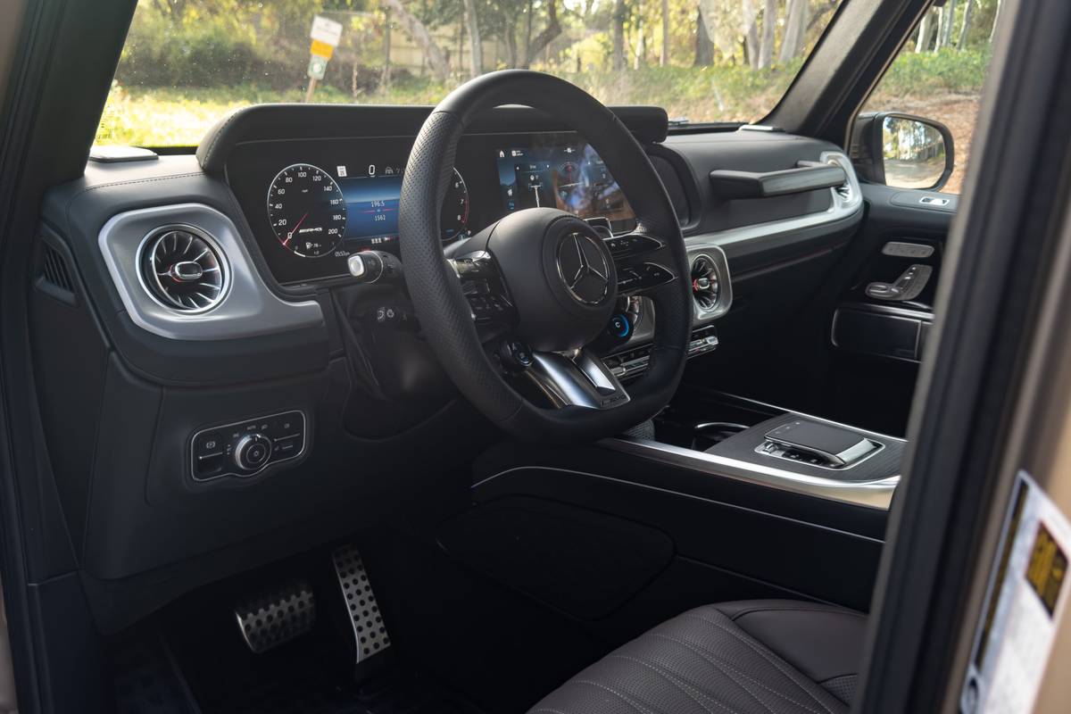 mercedes amg g63 2025 28 interior front row scaled jpg