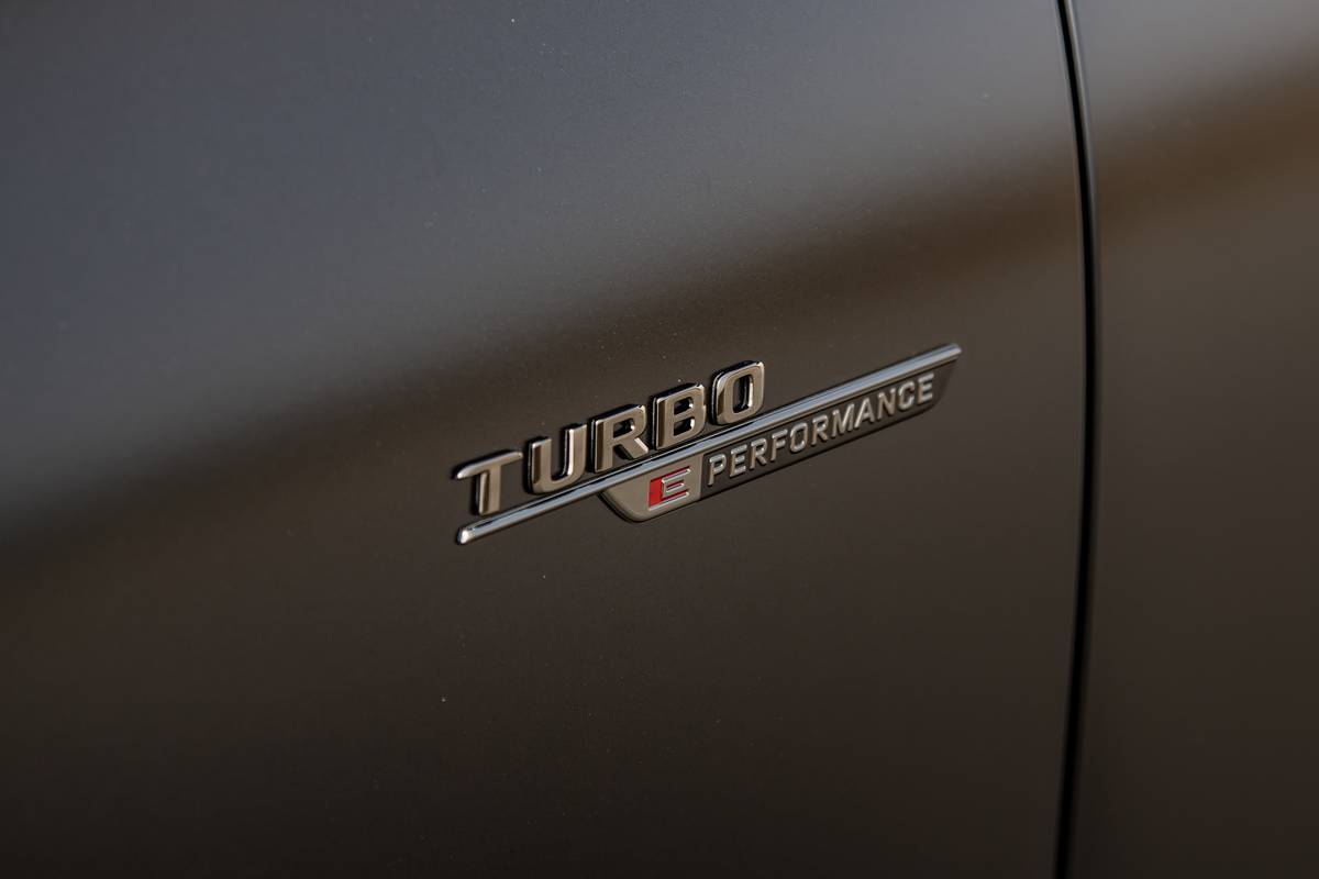 2025 Mercedes-Benz AMG GLC 63