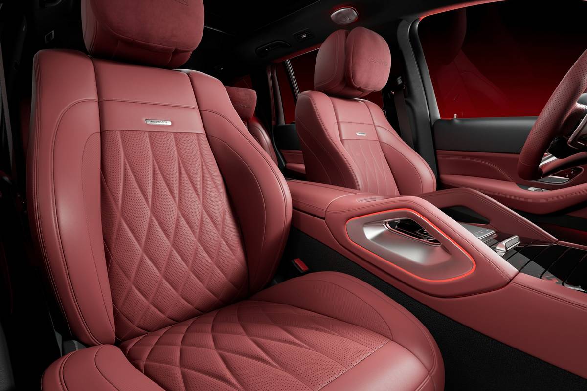 mercedes amg gls 63 manufaktur artic silver edition 2026 interior oem 01 jpg