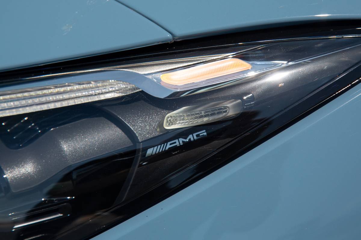 mercedes amg sl63 s e performance 2025 07 exterior headlight badge jpg