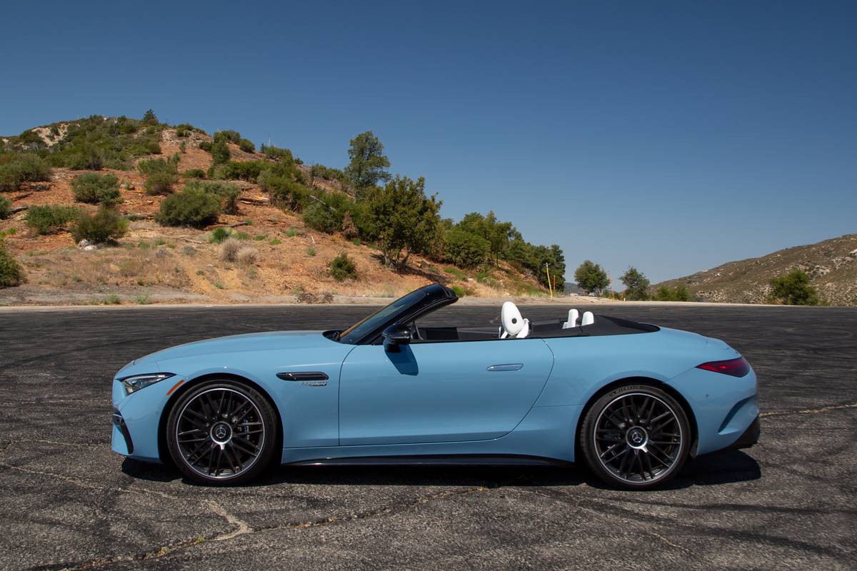 mercedes amg sl63 s e performance 2025 08 exterior profile jpg