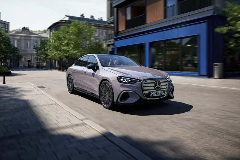 mercedes-benz-c400-4matic-electric-2027-exterior-oem-03