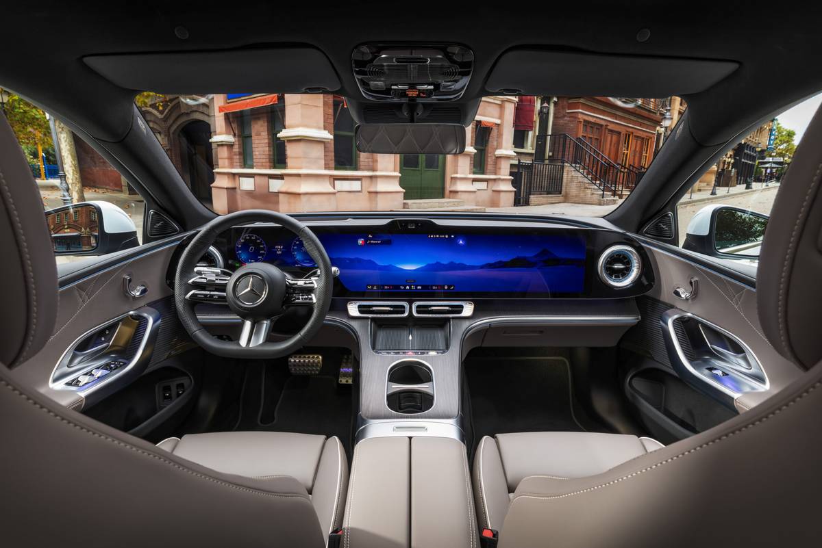 2027 Mercedes-Benz C400 Electric