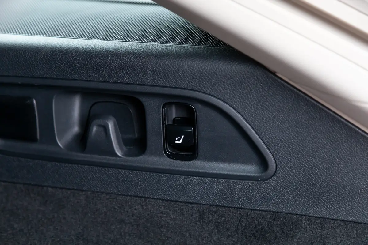 2025 Mercedes-Benz E-Class
