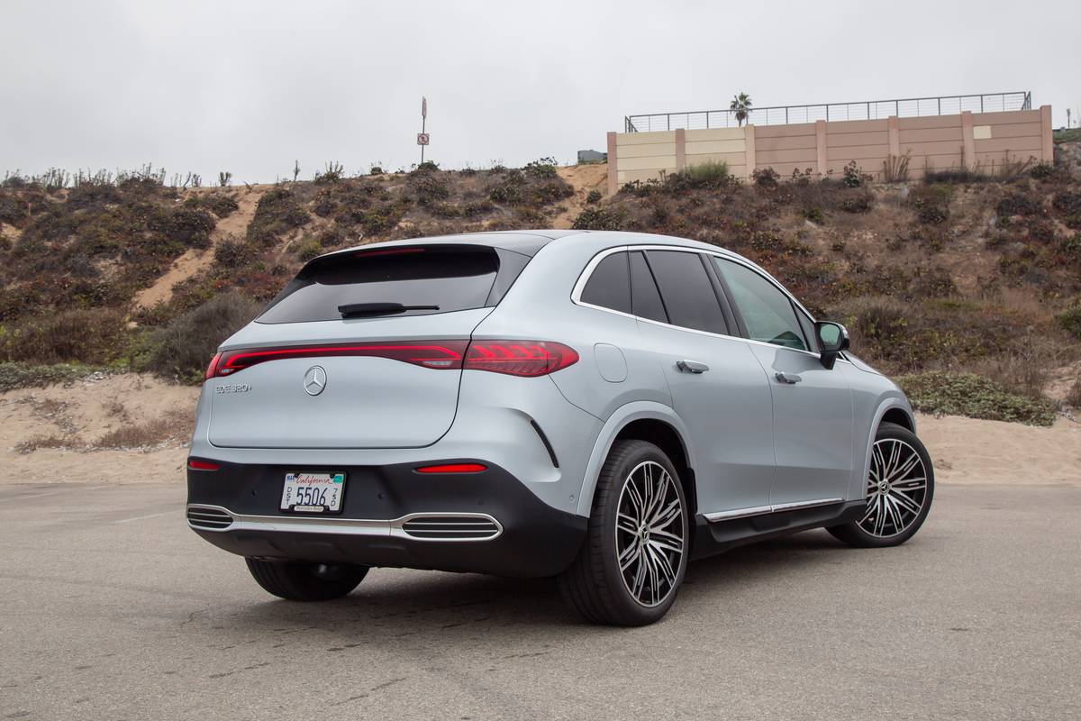 mercedes benz eqe 320  2025 12 exterior rear angle jpg