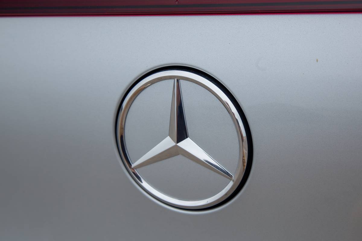 2026 Mercedes-Benz EQE 320+