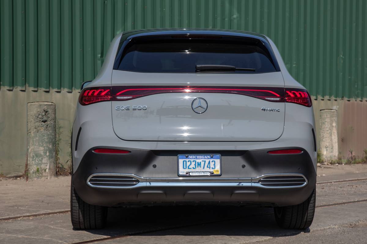 2023 Mercedes-EQ EQE500 SUV Review: The Sweet Spot of the EQ Lineup ...