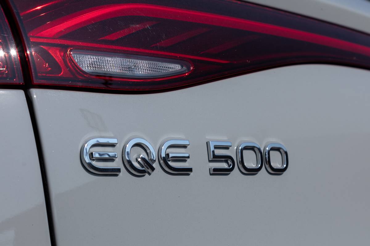 mercedes benz eqe 500 suv 2023 15 exterior rear badge scaled jpg