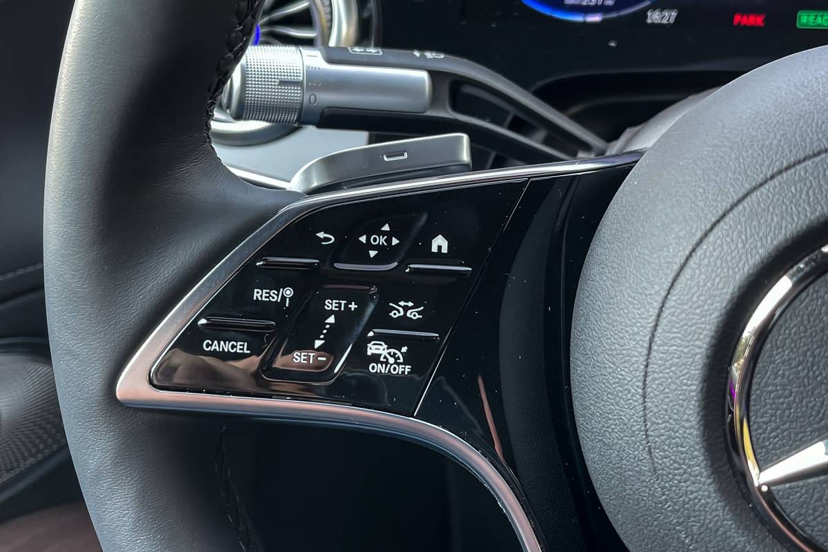 mercedes benz eqs 580 4matic 2022 13 controls interior sedan wheel scaled jpg