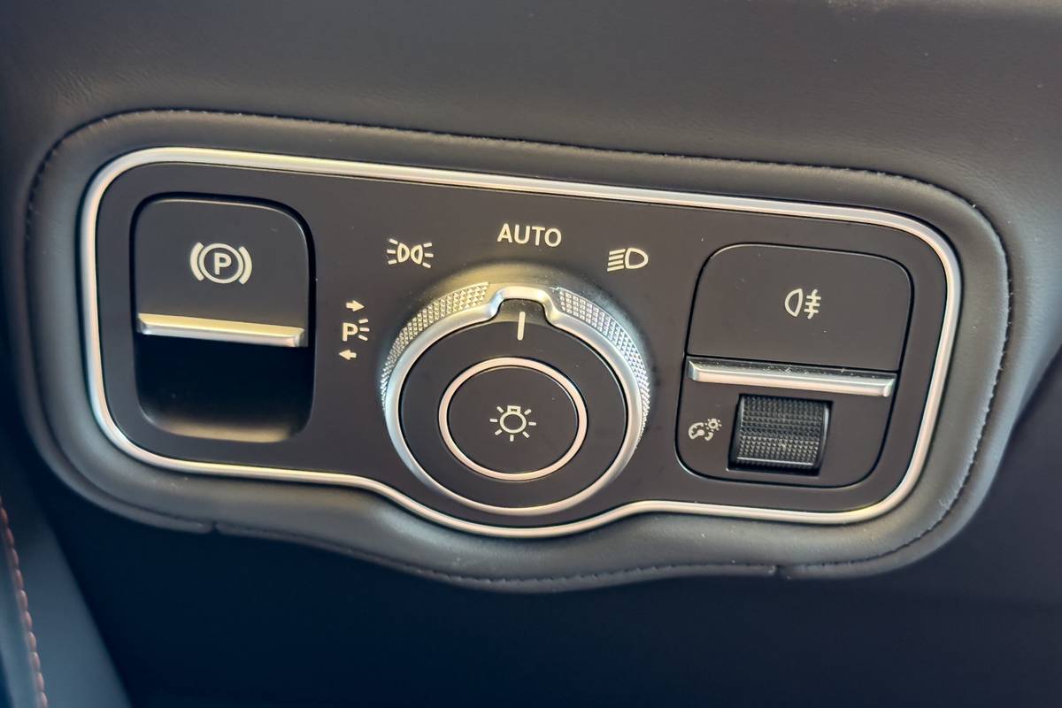 mercedes benz g580 with eq technology 2025 32 interior dashboard controls scaled jpg