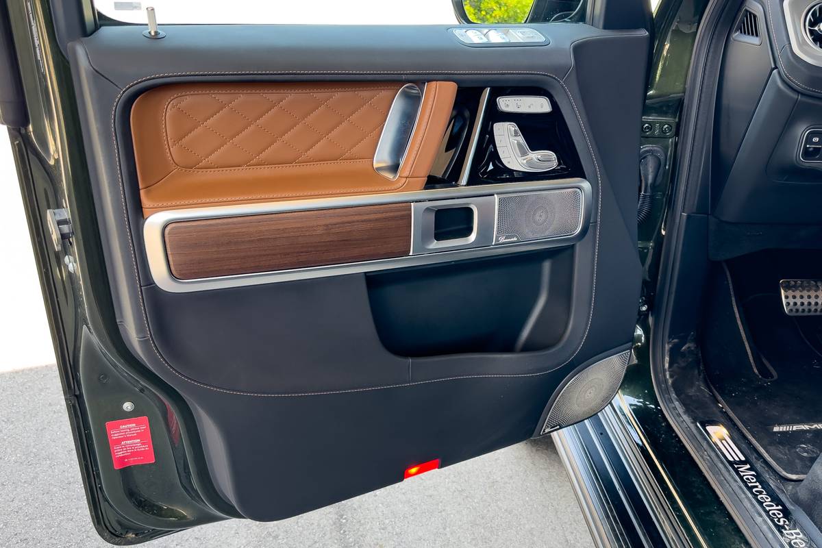 mercedes benz g580 with eq technology 2025 35 interior door scaled jpg