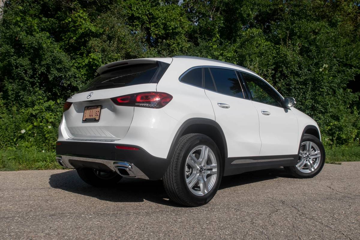 2021 Mercedes-Benz GLA 250 First Drive: Small Size, Big Feel