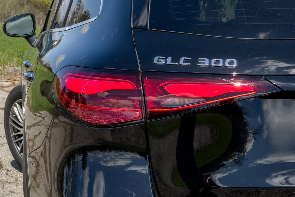 New 2023 Mercedes-Benz GLC 300 Sport Utility in #PF026710