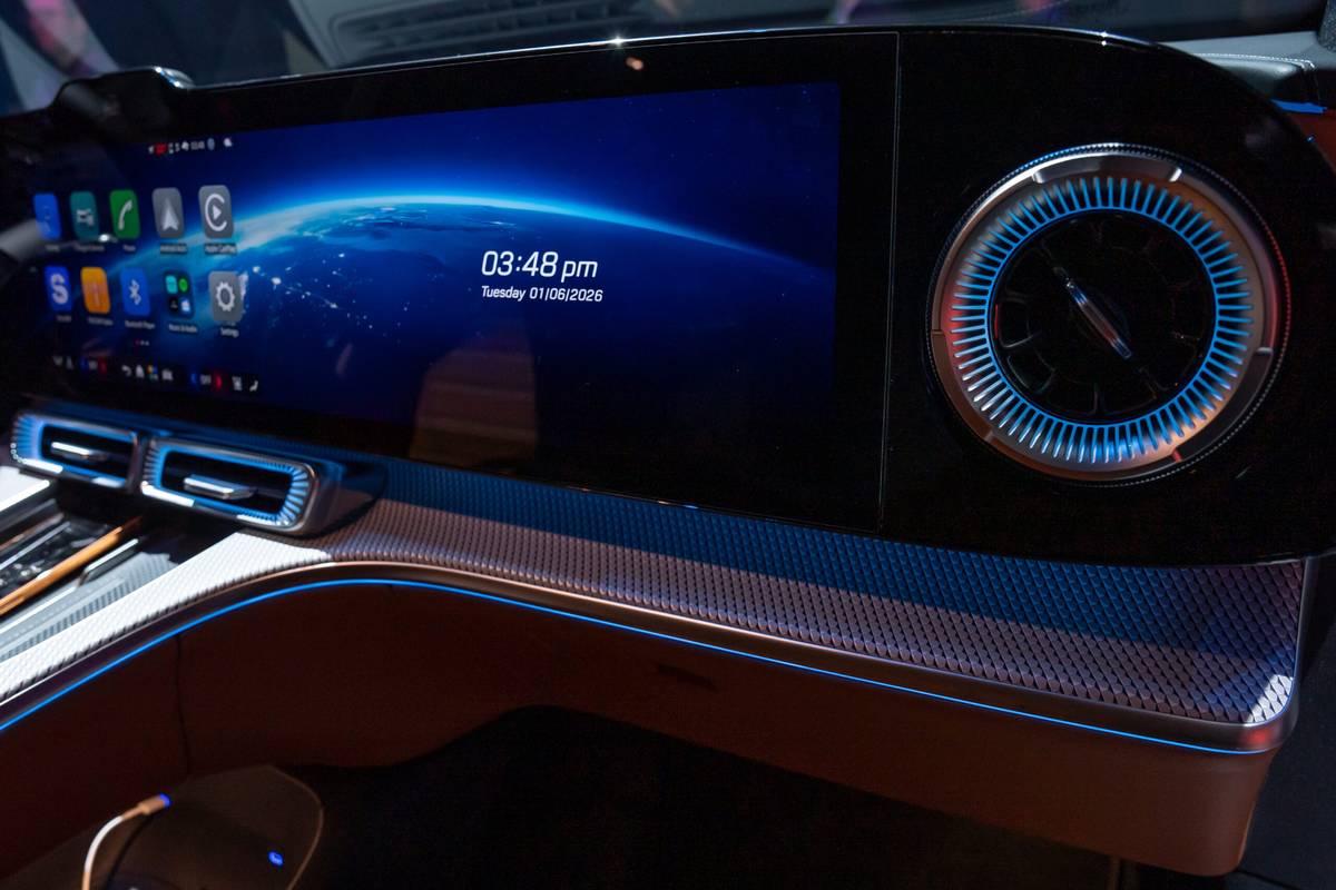 mercedes benz glc with eq technology 2027 26 interior passenger display scaled jpg